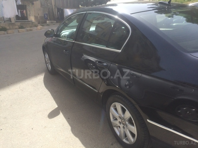 Volkswagen Passat 2005, 212,000 km - 2.0 l - Bakı