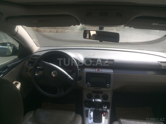 Volkswagen Passat 2005, 212,000 km - 2.0 l - Bakı