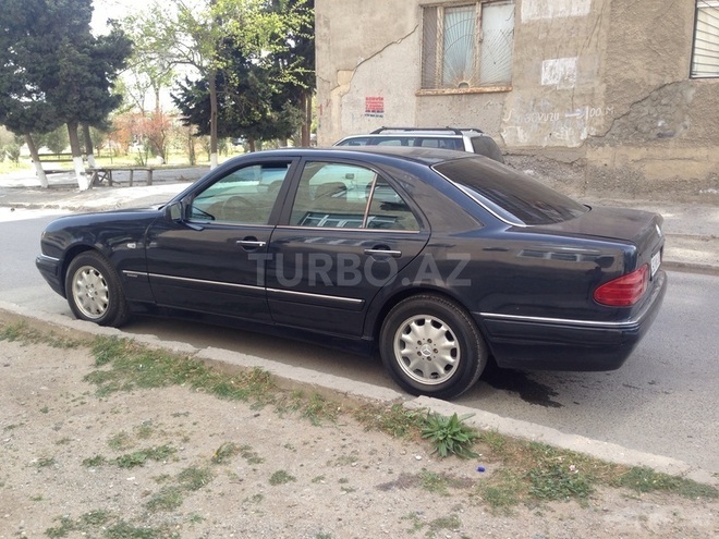 Mercedes E 230 1997, 376,000 km - 2.3 l - Xırdalan