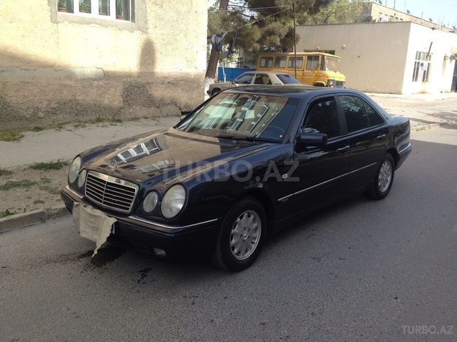 Mercedes E 230 1997, 376,000 km - 2.3 l - Xırdalan