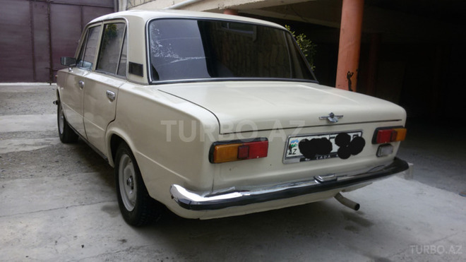LADA (VAZ) 21011 1985, 1 km - 1.6 l - Yevlax
