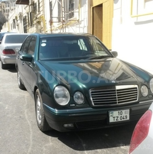 Mercedes E 230 1996, 260,000 km - 2.3 l - Bakı