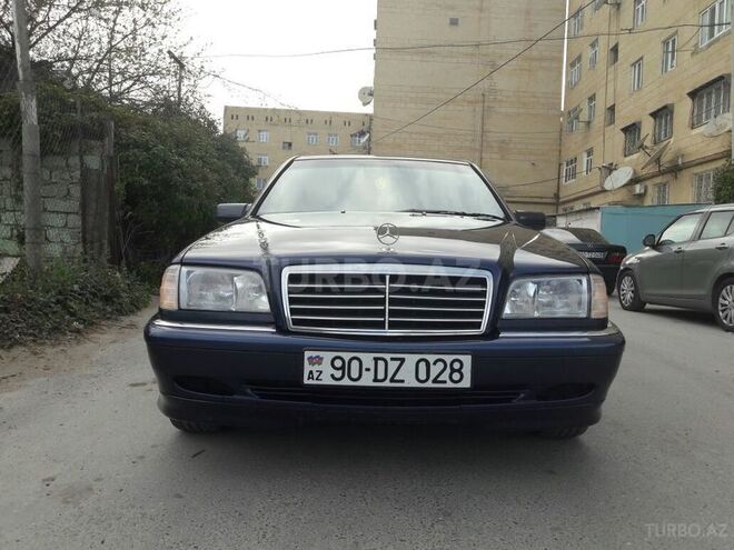 Mercedes C 180 1999, 271,000 km - 1.8 l - Bakı