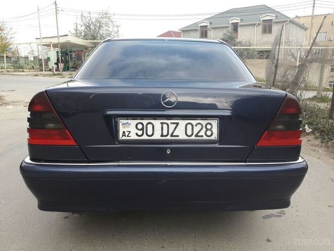 Mercedes C 180 1999, 271,000 km - 1.8 l - Bakı