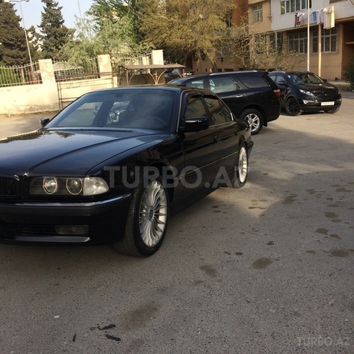 BMW 740 1996, 220,000 km - 4.4 l - Bakı