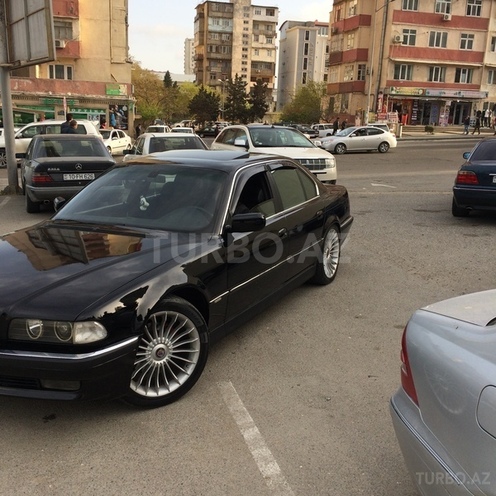 BMW 740 1996, 220,000 km - 4.4 l - Bakı