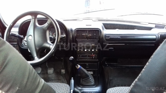 GAZ 31105 2004, 226,000 km - 2.3 l - Bakı