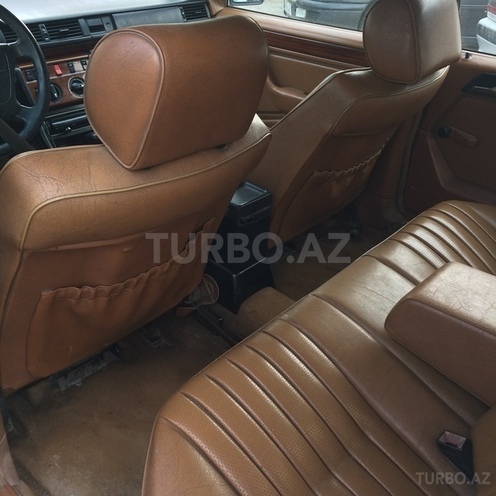 Mercedes E 200 1994, 2,222 km - 0.2 l - Bakı