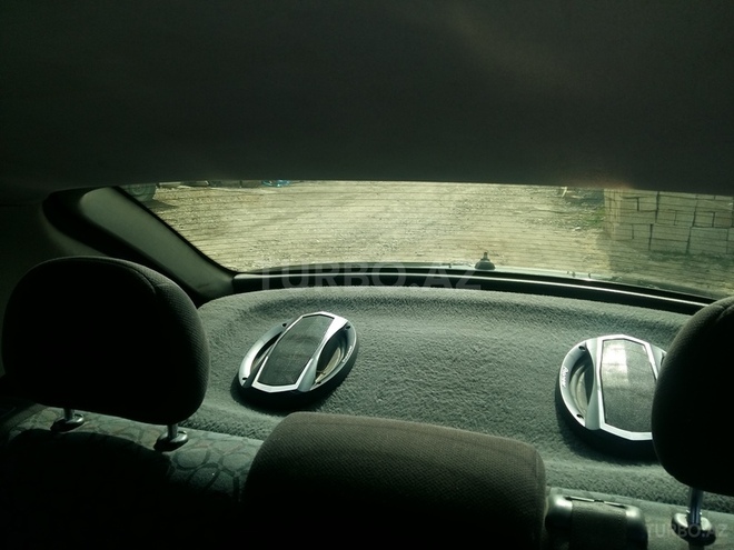 Opel Astra 2000, 200,000 km - 1.6 l - Qusar