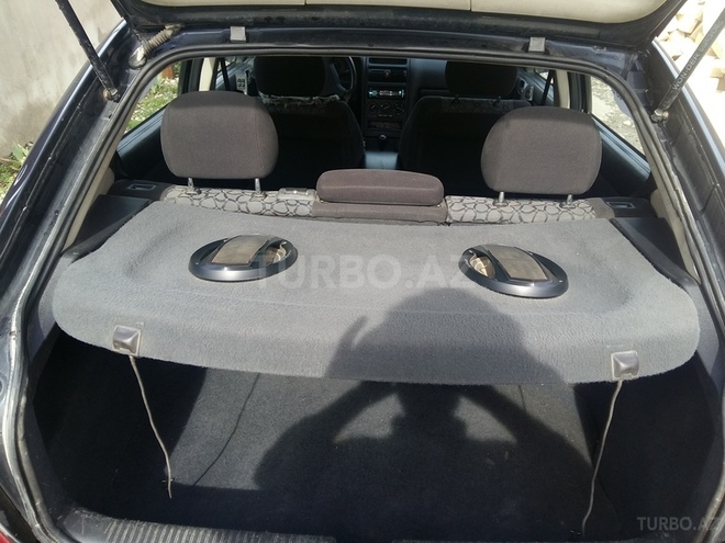 Opel Astra 2000, 200,000 km - 1.6 l - Qusar