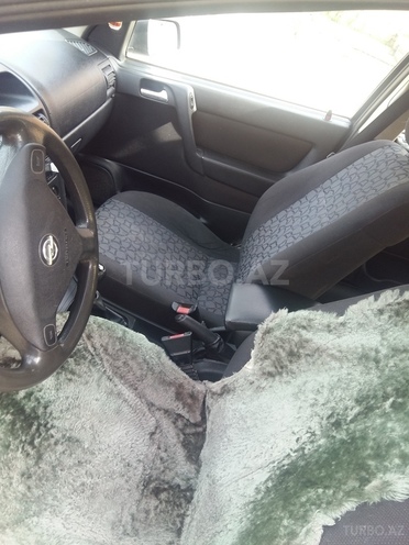 Opel Astra 2000, 200,000 km - 1.6 l - Qusar