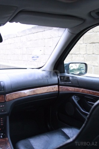 BMW 523 1996, 350,000 km - 2.5 l - Bakı