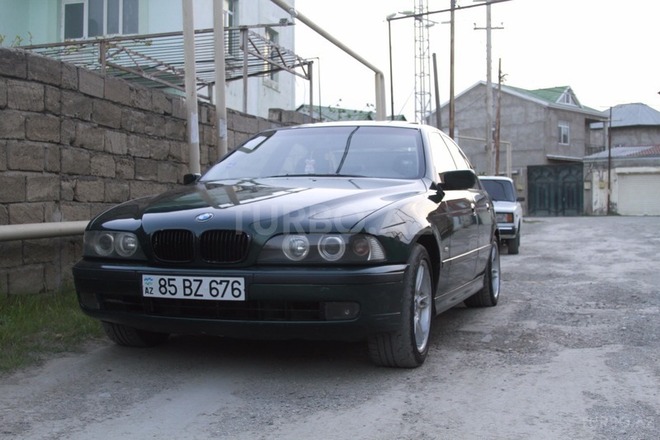 BMW 523 1996, 350,000 km - 2.5 l - Bakı