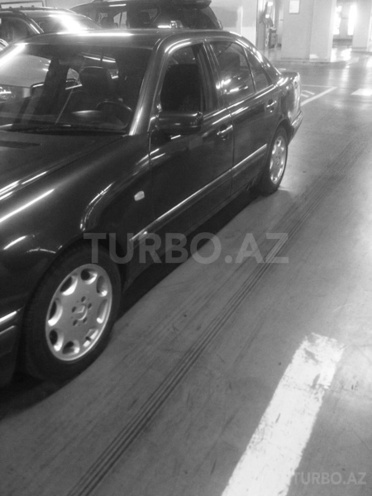Mercedes E 240 1998, 257,000 km - 2.4 l - Bakı