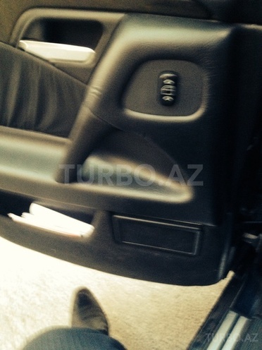 Mercedes E 240 1998, 257,000 km - 2.4 l - Bakı
