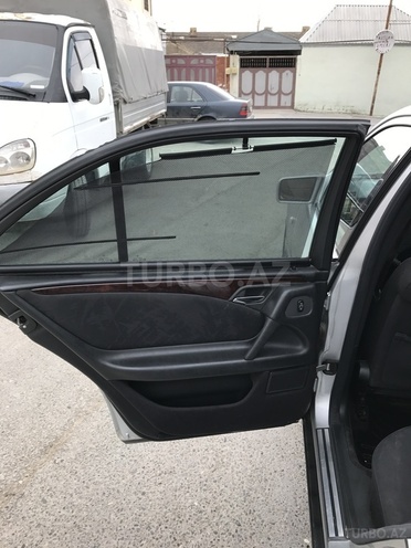 Mercedes E 240 1998, 213,860 km - 2.4 л - Bakı