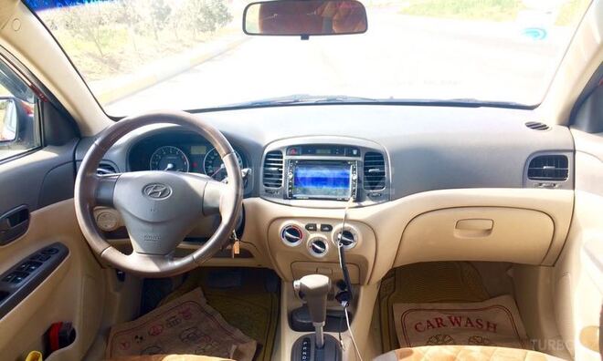 Hyundai Accent 2008, 73,000 km - 1.4 l - Bakı