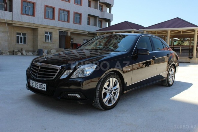 Mercedes E 350 2009, 91,000 km - 3.0 l - Bakı