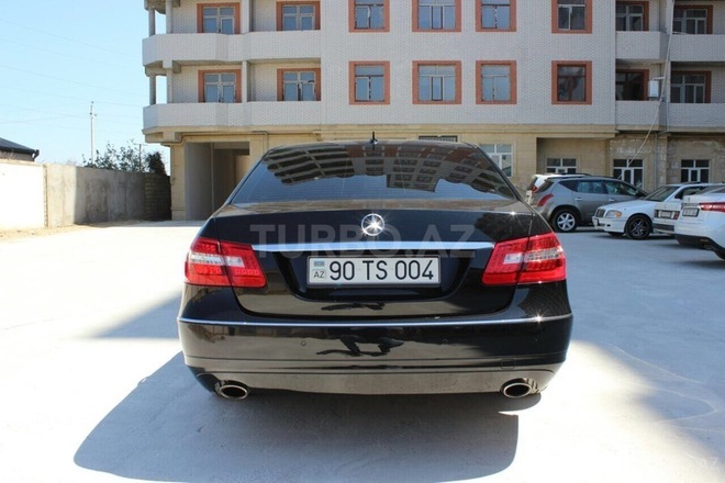 Mercedes E 350 2009, 91,000 km - 3.0 l - Bakı