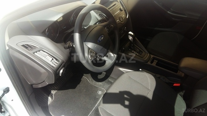 Ford Focus 2015, 29,000 km - 1.6 l - Bakı