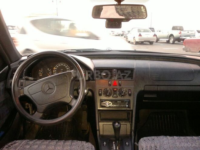 Mercedes C 180 1996, 309,000 km - 1.8 л - Bakı