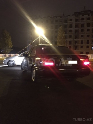 Mercedes C 180 1996, 309,000 km - 1.8 л - Bakı