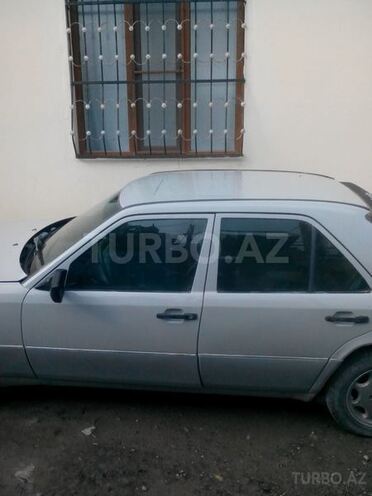 Mercedes E 230 1987, 9,999,999 km - 2.3 л - Gəncə