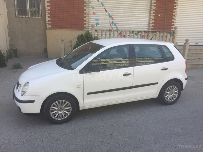 Volkswagen Polo 2003, 189,000 km - 1.4 l - Bakı