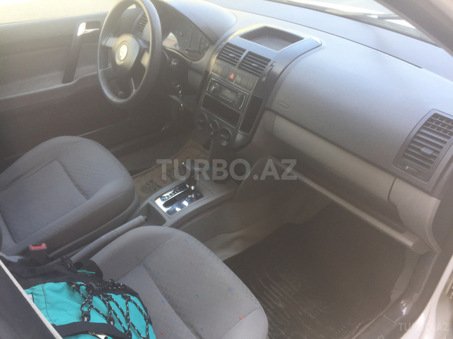 Volkswagen Polo 2003, 189,000 km - 1.4 l - Bakı