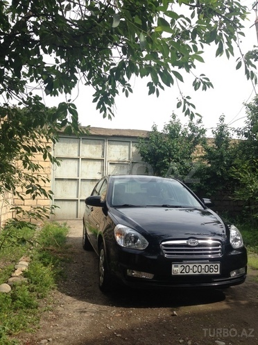 Hyundai Accent 2009, 147,000 km - 1.4 l - Gəncə
