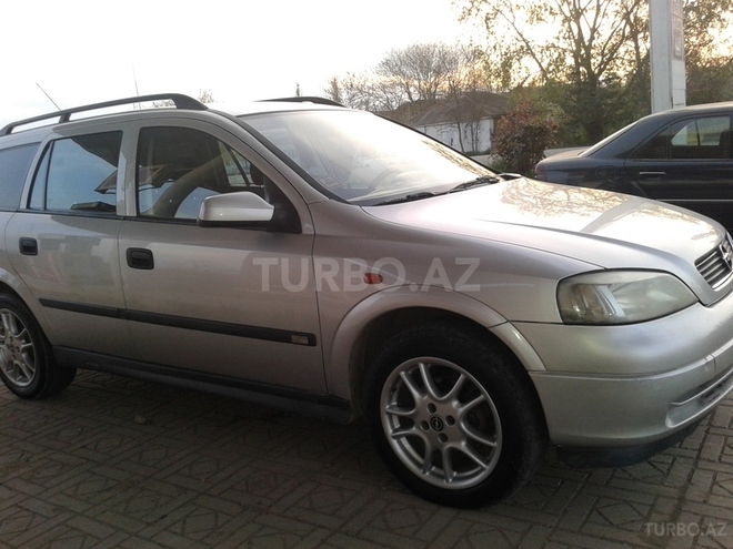 Opel Astra 1998, 250,000 km - 1.6 л - Qusar