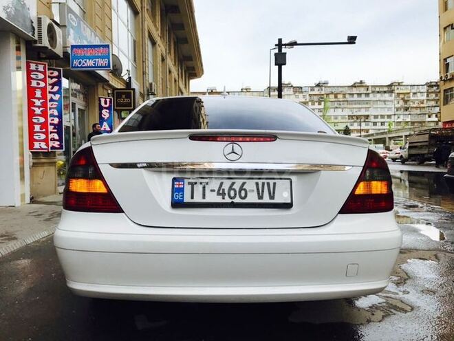 Mercedes E 220 2008, 225,000 km - 2.2 l - Bakı