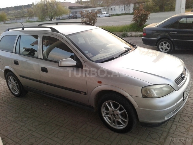 Opel Astra 1998, 250,000 km - 1.6 л - Qusar
