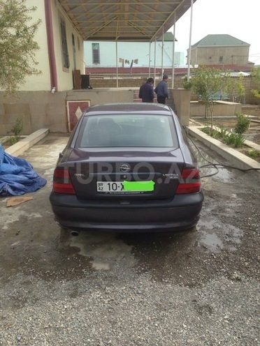 Opel Vectra 1996, 285,844 km - 2.0 l - Bakı