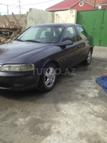 Opel Vectra 1996, 285,844 km - 2.0 l - Bakı