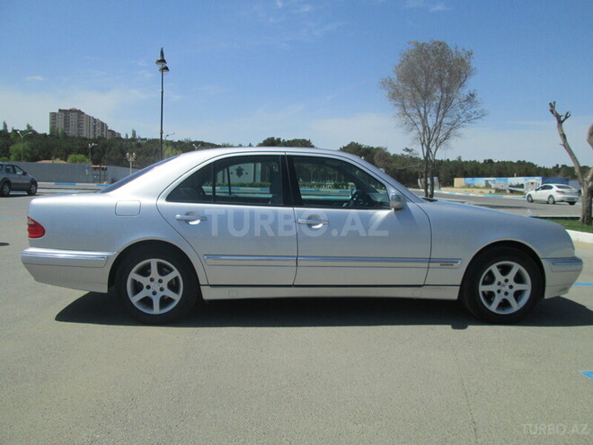 Mercedes E 240 2000, 223,000 km - 2.4 l - Sumqayıt