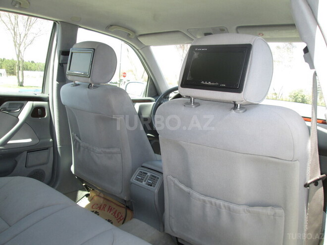 Mercedes E 240 2000, 223,000 km - 2.4 l - Sumqayıt