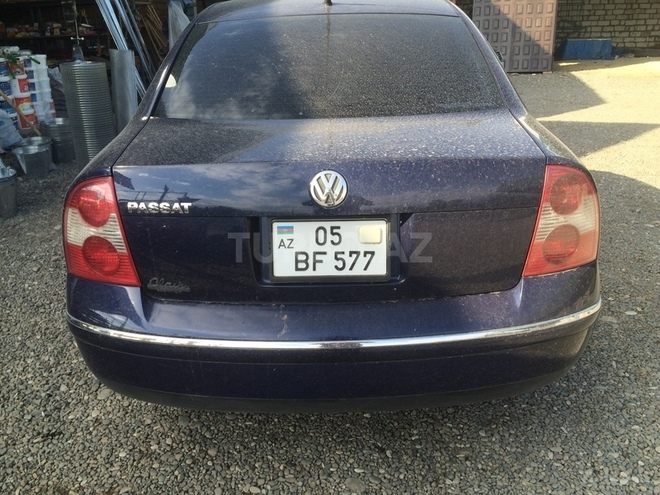 Volkswagen Passat 2002, 298,357 km - 1.8 l - Ağstafa
