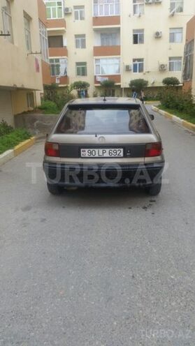 Opel Astra 1996, 272,000 km - 1.6 л - Bakı