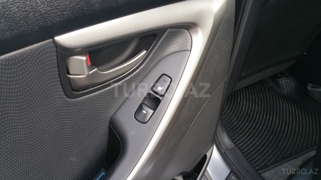 Hyundai Elantra 2013, 76,000 km - 1.8 l - Bakı