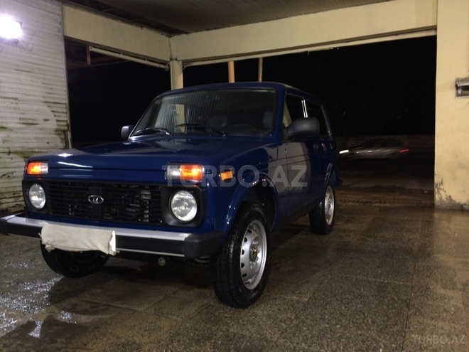 LADA (VAZ) Niva 2015, 27,900 km - 1.7 л - Bakı