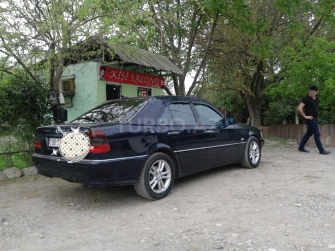 Mercedes C 180 1998, 250,000 km - 1.8 l - Ağcabədi