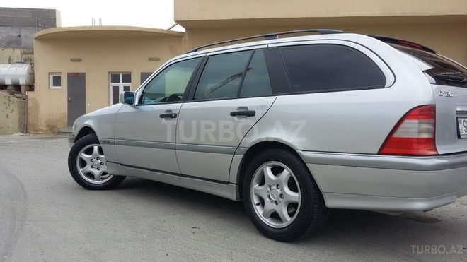 Mercedes C 180 1997, 278,000 km - 1.8 l - Bakı
