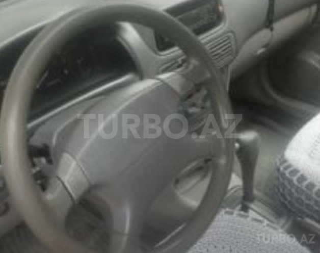 Toyota Corolla 1998, 210,000 km - 1.6 l - Bakı