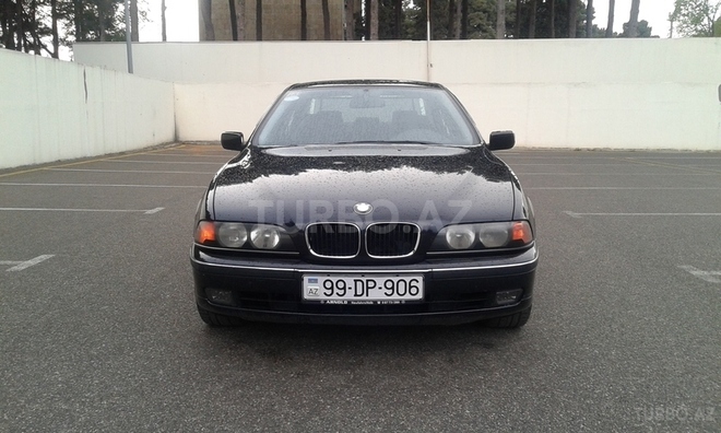 BMW 520 1999, 143,000 km - 2.2 l - Sumqayıt