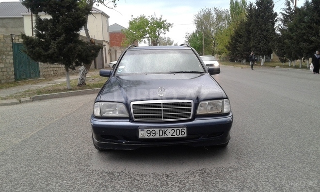 Mercedes C 180 1999, 169,000 km - 1.8 l - Sumqayıt