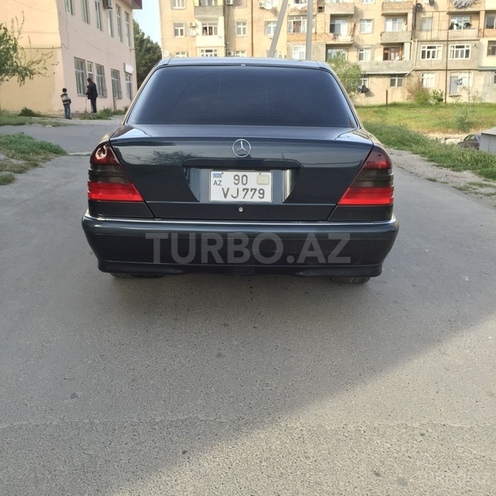 Mercedes C 240 1998, 179,000 km - 2.4 l - Xırdalan