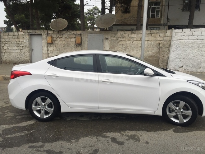 Hyundai Elantra 2012, 210,000 km - 1.8 l - Bakı