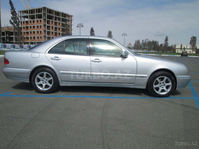 Mercedes E 240 2000, 220,000 km - 2.4 l - Sumqayıt