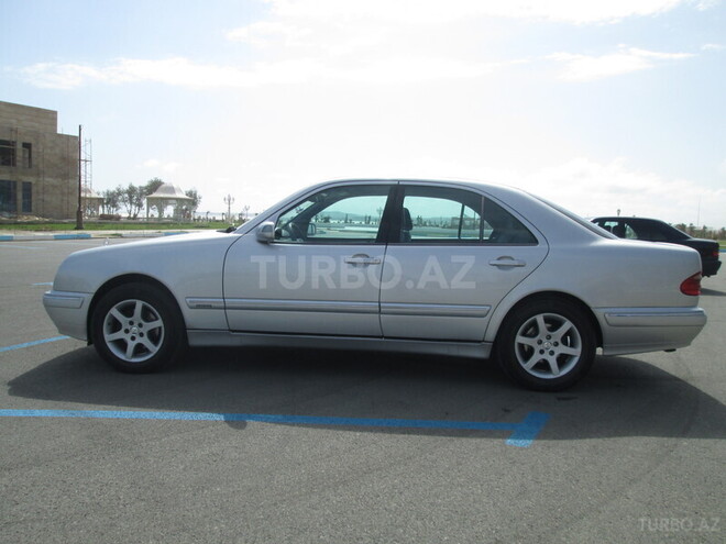 Mercedes E 240 2000, 220,000 km - 2.4 l - Sumqayıt